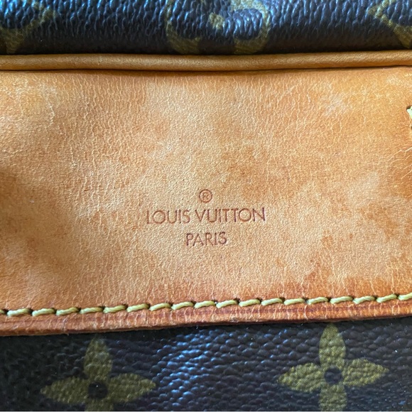 Louis Vuitton deauville bag used condition - Picture 14 of 16